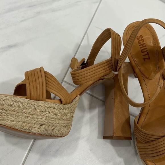 Schutz Blisse Platform Nubuck Sandal - Size 11 - Picture 9 of 14
